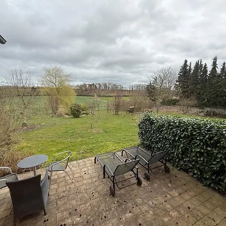 Hochwertige 2-betten Mit Naturblick Und Terrasse Апартаменты *